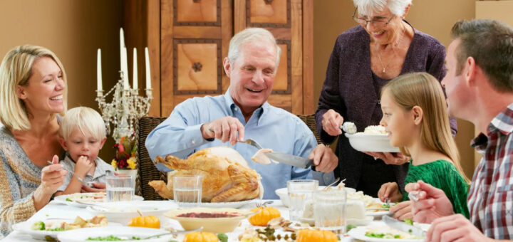 Поздравляют папу с юбилеем