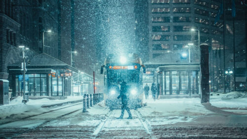 Снегами убаюканный народ